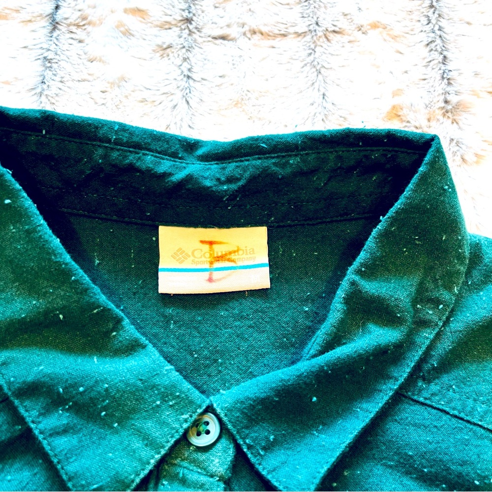 Columbia button up - Picture 4 of 4